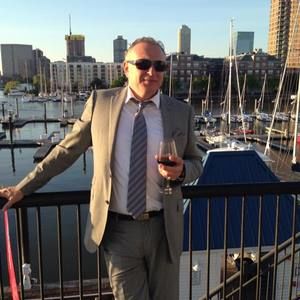 Meet your Posher, Gil